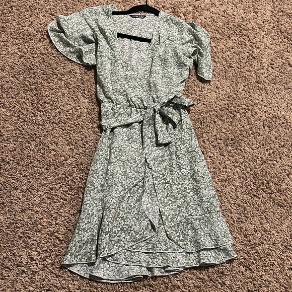 SHEIN Dresses & Skirts - Shein dress